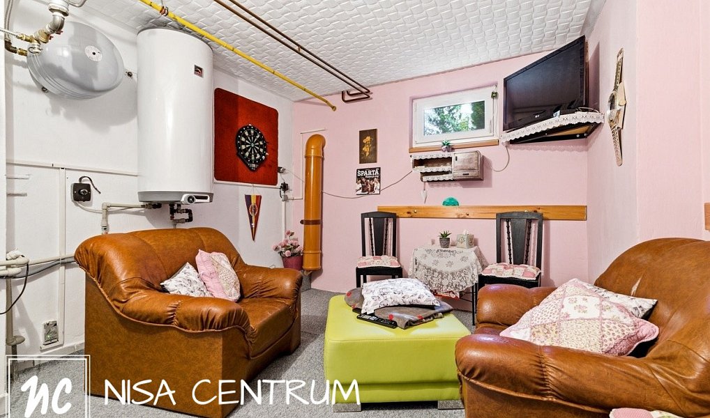 Prodej domu 304 m² s pozemkem 992 m², Krnsko – náhled fotky 32