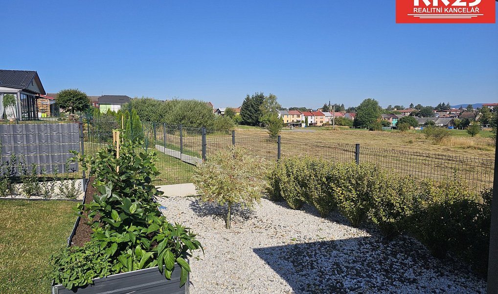 Prodej domu 100 m² s pozemkem 377 m², Chodová Planá – náhled fotky 15