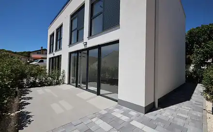 Prodej domu 96 m² s pozemkem 60 m², Tisno, Šibensko-kninska županija, Chorvatsko