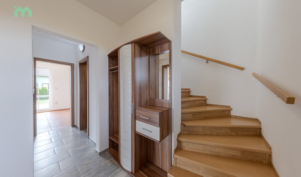 Prodej domu 106 m² s pozemkem 420 m², Lipník nad Bečvou – náhled fotky 24