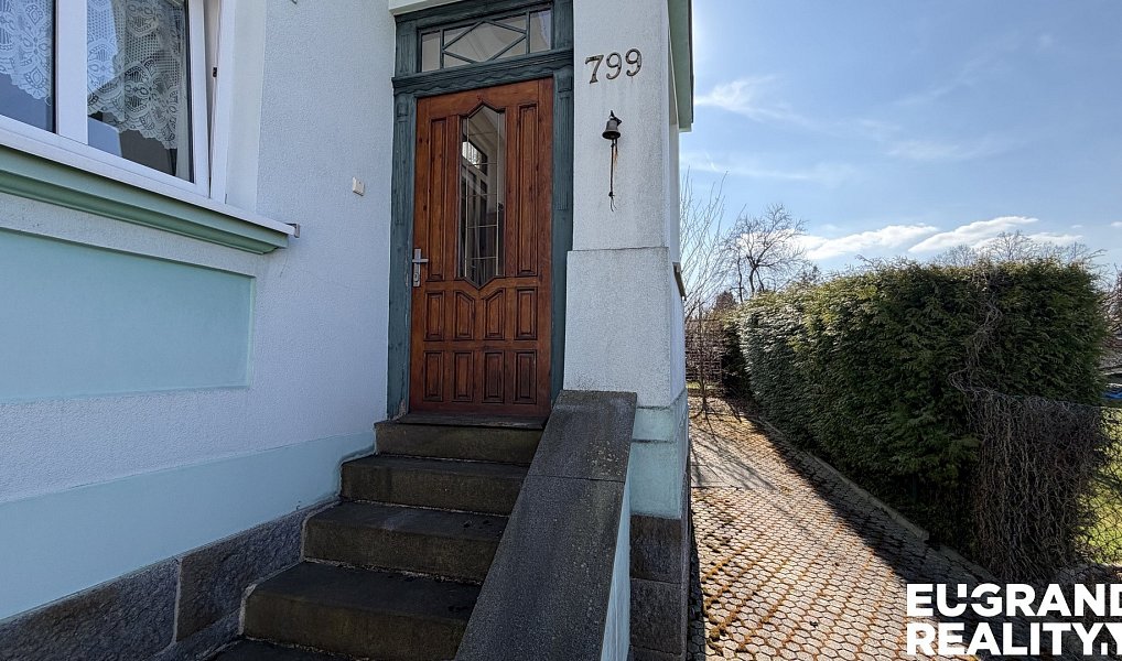 Prodej domu 98 m² s pozemkem 531 m², Šluknov – náhled fotky 35