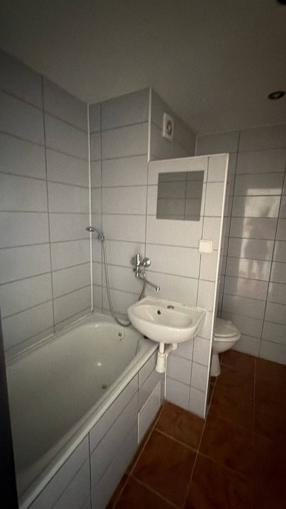 Pronájem bytu 1+1 43 m² – fotografie 2