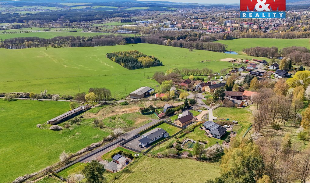 Prodej domu 193 m² s pozemkem 1 975 m², Mariánské Lázně – náhled fotky 2