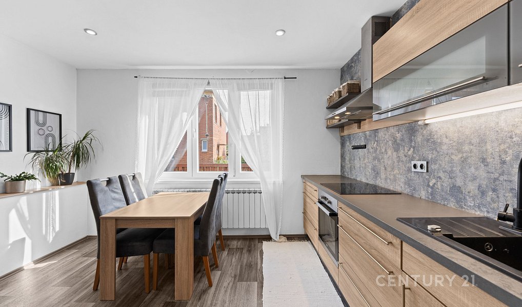 Prodej domu 112 m² s pozemkem 85 m², Zlín – náhled fotky 6