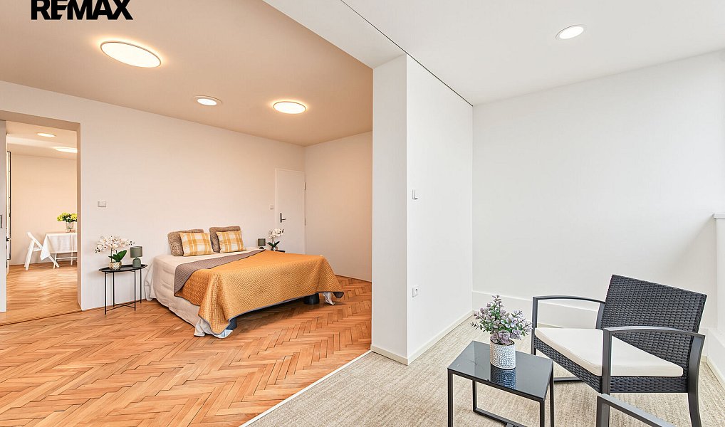 Prodej bytu 3+1 91 m², Praha – náhled fotky 31