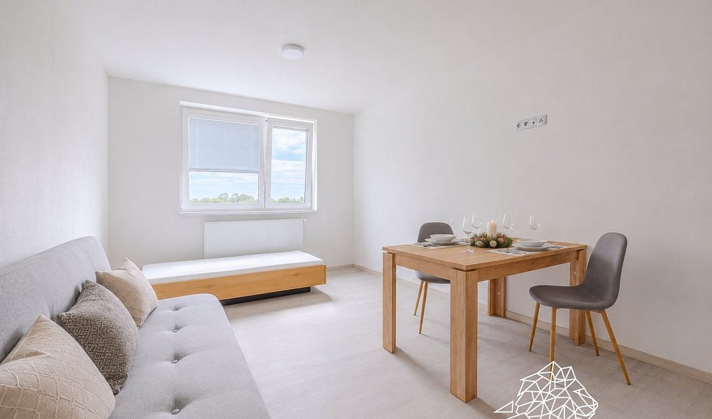 Pronájem bytu 1+kk 28 m², Prostějov – náhled fotky 2
