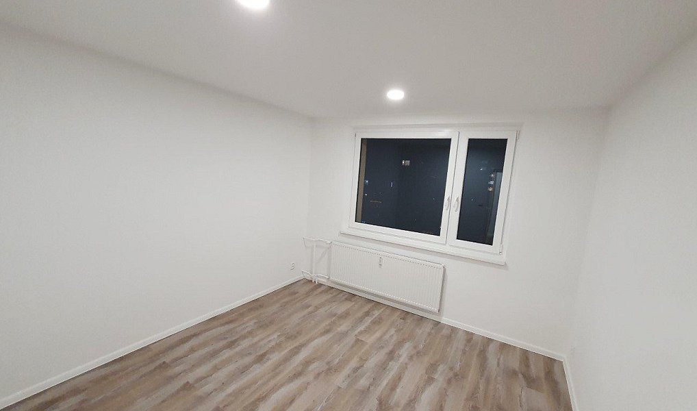 Pronájem bytu 3+1 50 m², Jirkov – náhled fotky 6