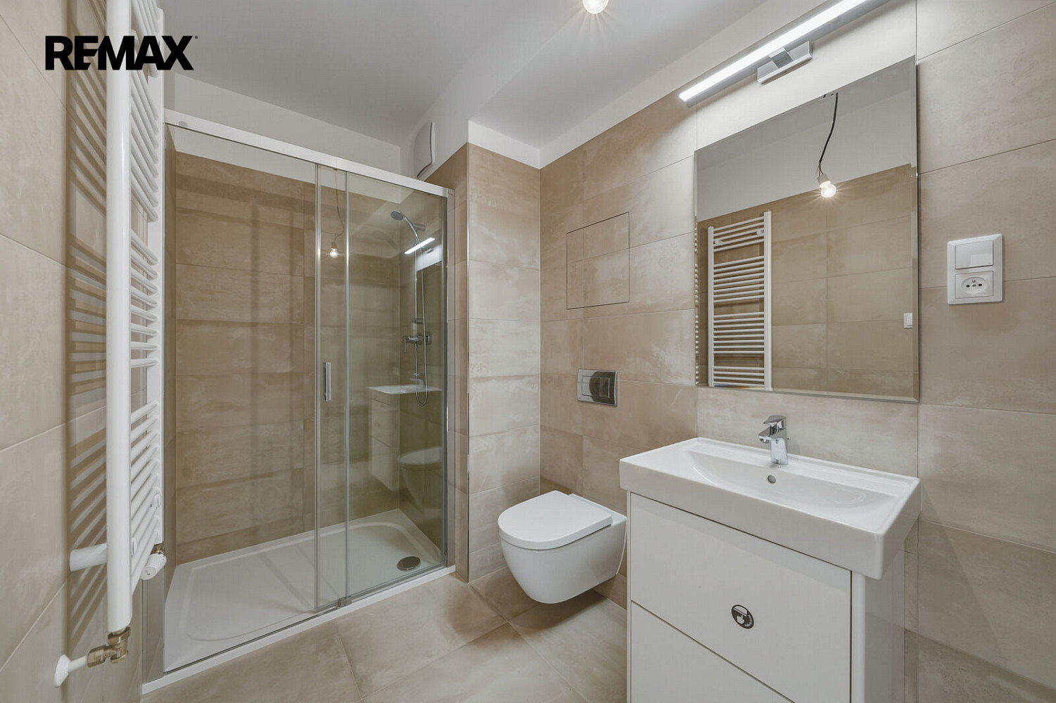 Prodej bytu 1+kk 37 m² – fotografie 2