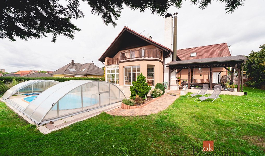 Prodej domu 322 m² s pozemkem 1 262 m², Plzeň – náhled fotky 7