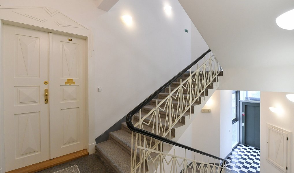 Pronájem bytu 3+kk 84 m², Praha – náhled fotky 25