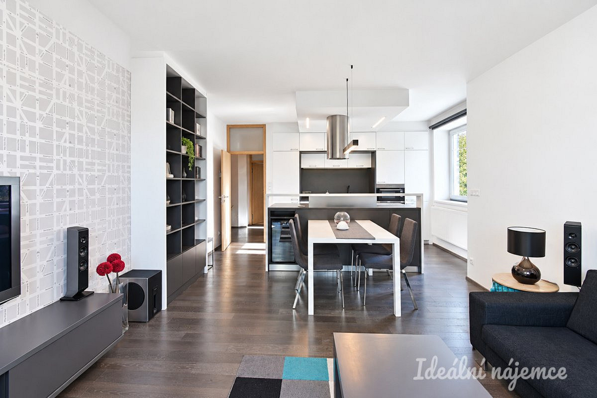 Pronájem bytu 3+kk 86 m² – fotografie 4