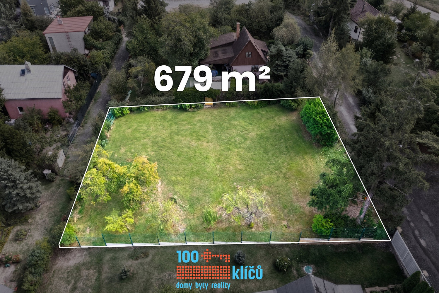 Prodej stavebního pozemku 679 m² – fotografie 5