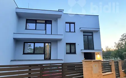 Pronájem bytu 3+1 88 m², Klatovská, Černošice, okres Praha-západ