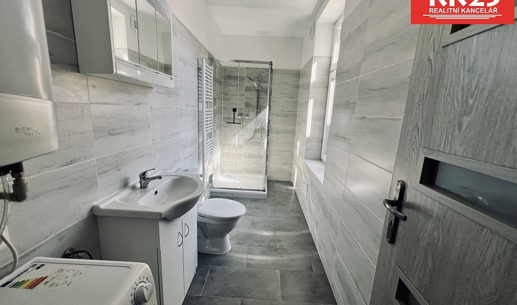 Pronájem bytu 1+kk 31 m², Mariánské Lázně – náhled fotky 8