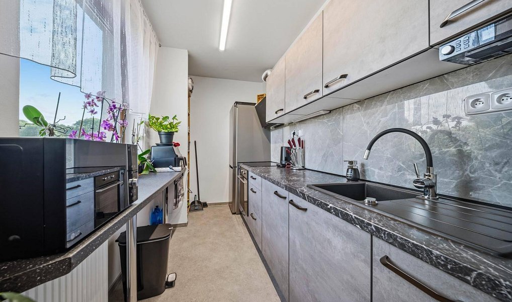 Prodej bytu 3+1 76 m², Všestary – náhled fotky 5