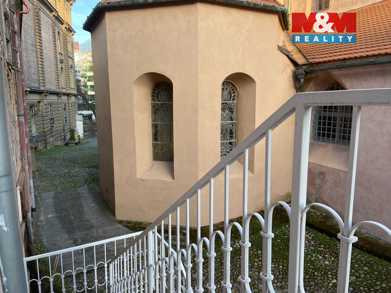 Pronájem bytu 4+kk 110 m² – fotografie 3