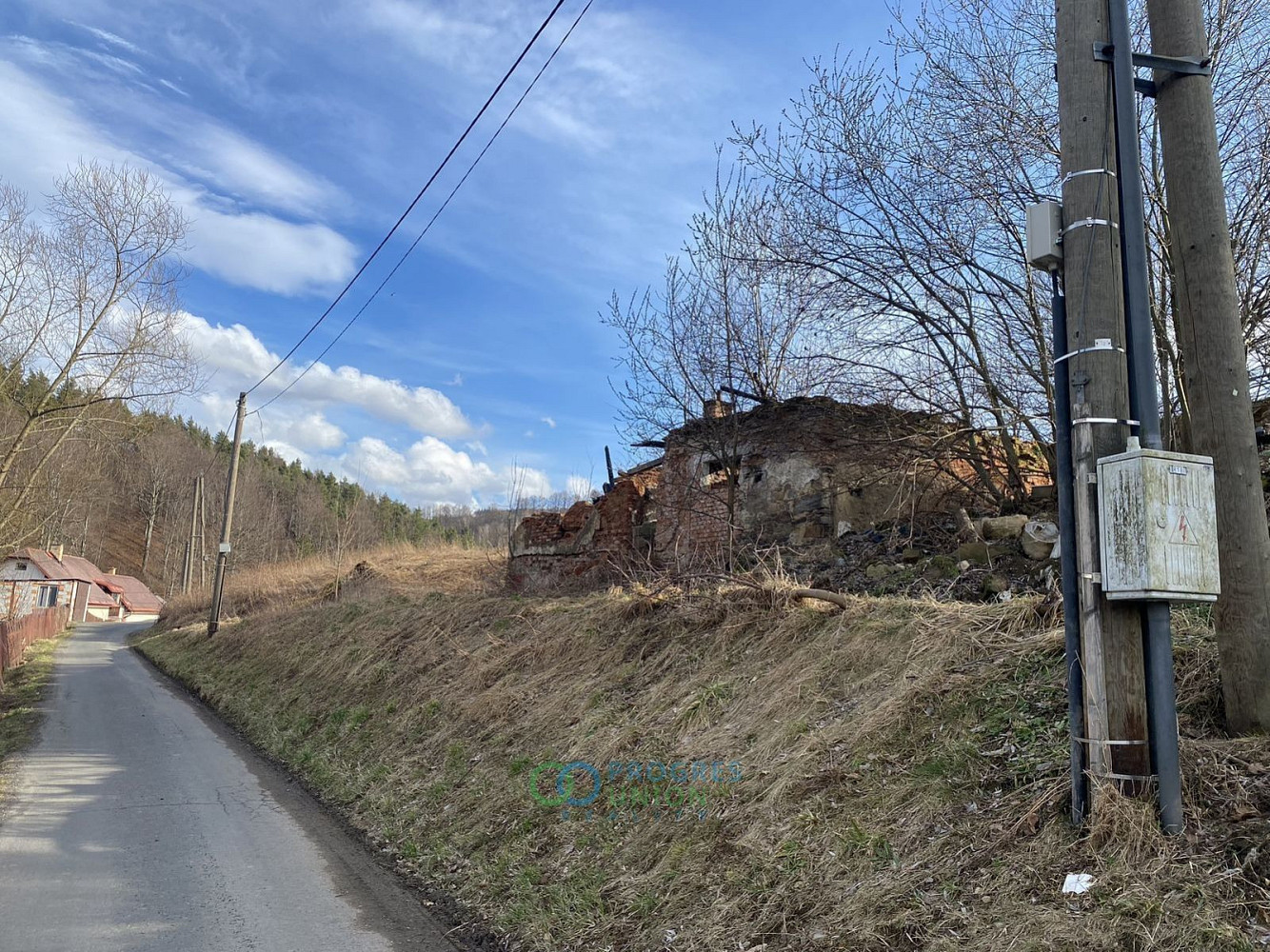 Prodej stavebního pozemku 1 050 m²
