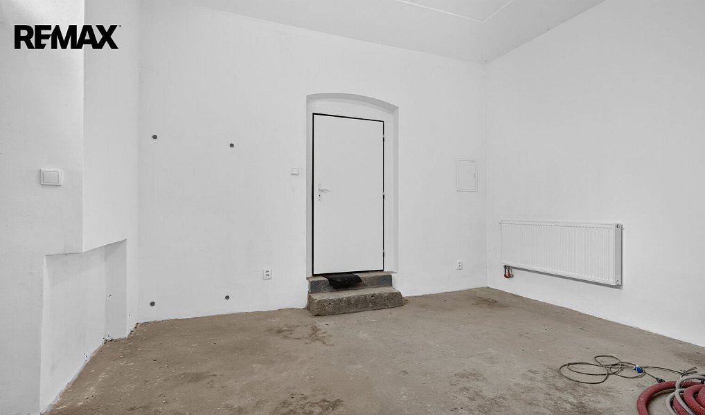 Prodej domu 220 m² s pozemkem 208 m², Bílina – náhled fotky 12