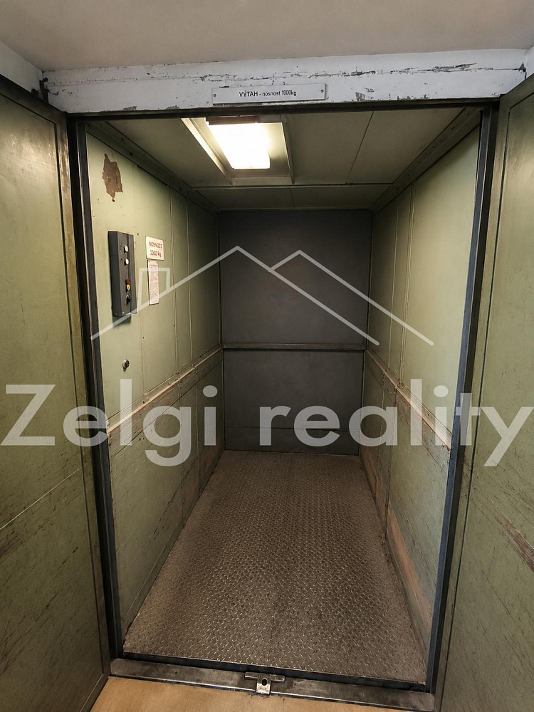 Pronájem skladovacích prostor 510 m² – fotografie 4
