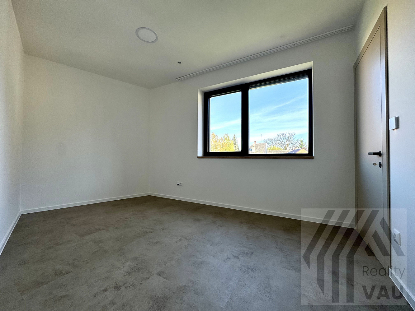Pronájem bytu 2+kk 61 m² — photo 4