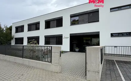 Pronájem obchodních prostor 12 m², Jiráskova, Pardubice - Zelené Předměstí
