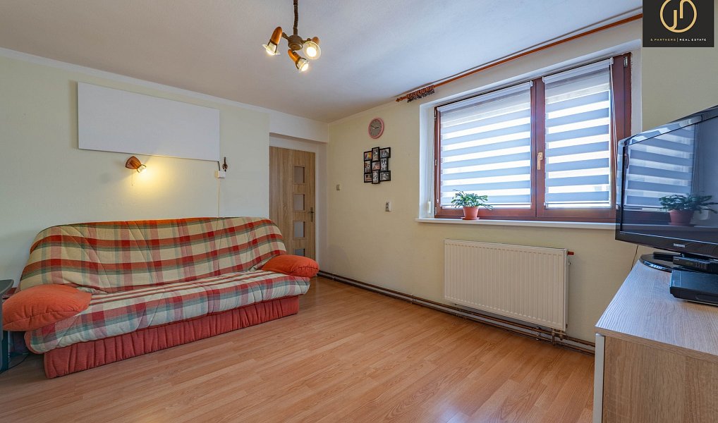 Prodej domu 216 m² s pozemkem 221 m², Hostouň – náhled fotky 7