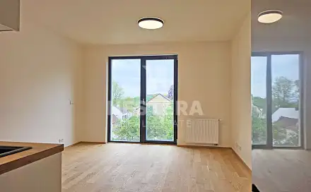 Pronájem bytu 1+kk 32 m², Střížkovská, Praha 8 - Střížkov