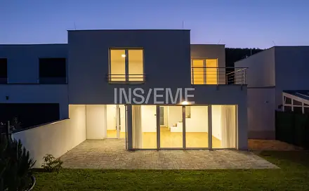 Prodej domu 213 m² s pozemkem 483 m², Na Rybízárně, Brno - Ivanovice