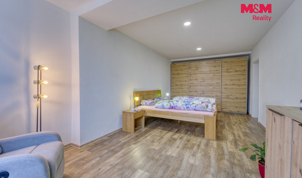 Prodej domu 197 m² s pozemkem 1 100 m², Horní Kozolupy – náhled fotky 5