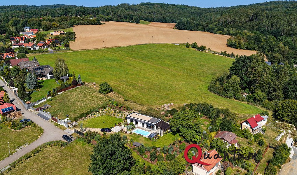 Prodej stavebního pozemku 2 054 m², Hrusice – náhled fotky 22