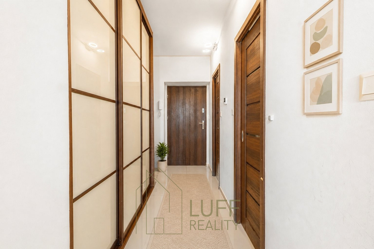 Prodej bytu 2+kk 49 m² – fotografie 4