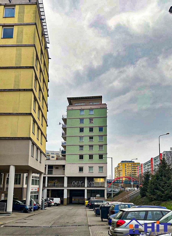 Garážové stání, ul. Petržílkova, Praha - Stodůlky – další