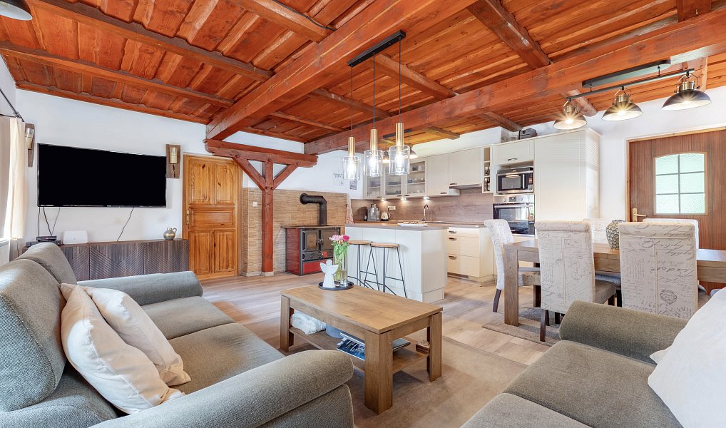 Prodej domu 180 m² s pozemkem 2 568 m², Raspenava – náhled fotky 24