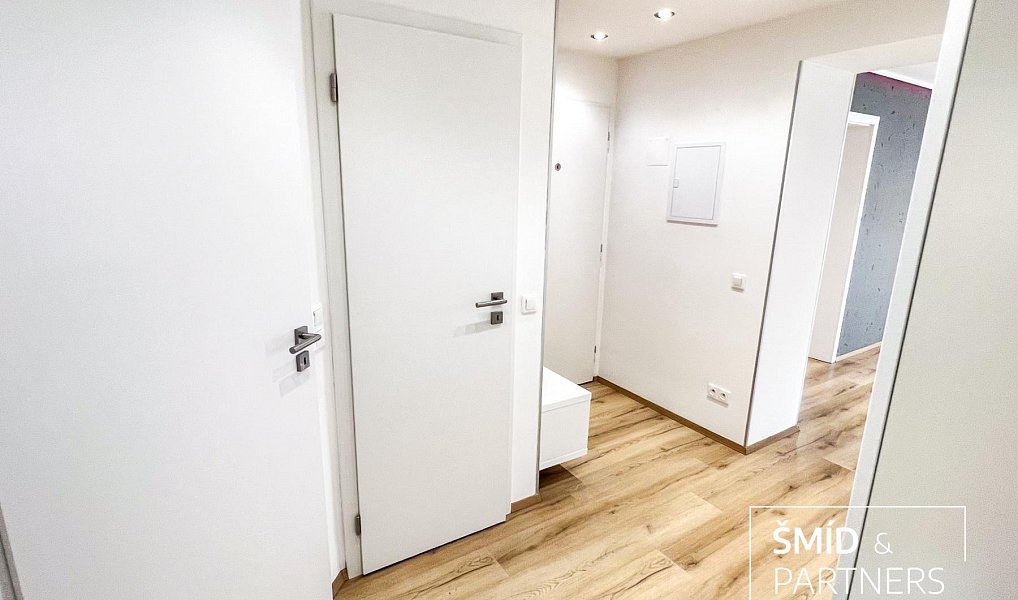 Prodej bytu 3+kk 70 m², Kolín – náhled fotky 8
