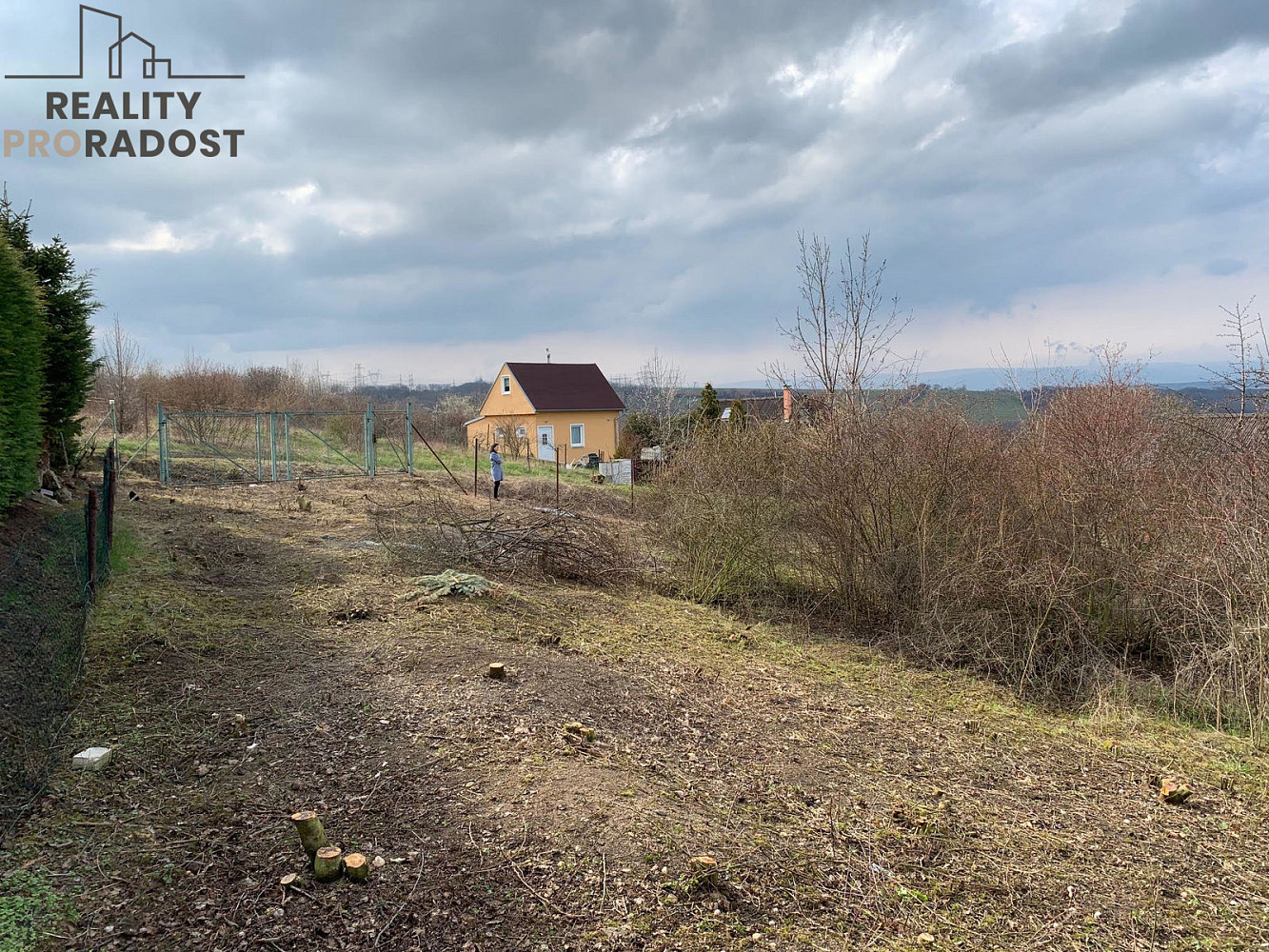 Prodej pozemku 585 m² – fotografie 4