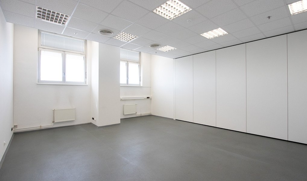 Pronájem kanceláře 70 m², Praha – náhled fotky 2