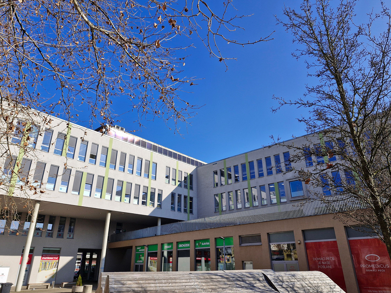 Pronájem kanceláře 272 m² — photo 2