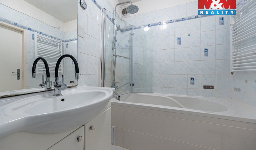 Prodej bytu 4+1 74 m², Větrušice – náhled fotky 8