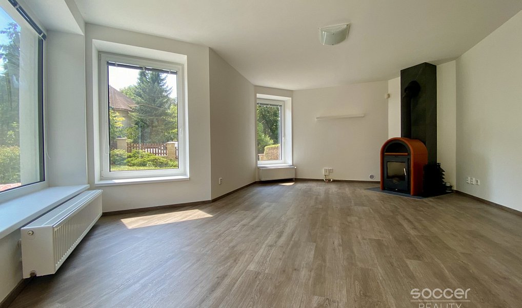 Pronájem domu 126 m² s pozemkem 981 m², Bradlec – náhled fotky 2