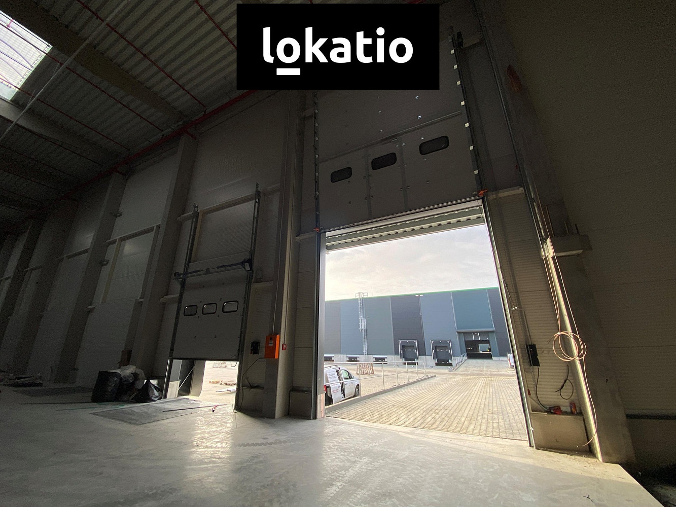 Pronájem výrobních prostor 4 690 m² — photo 2