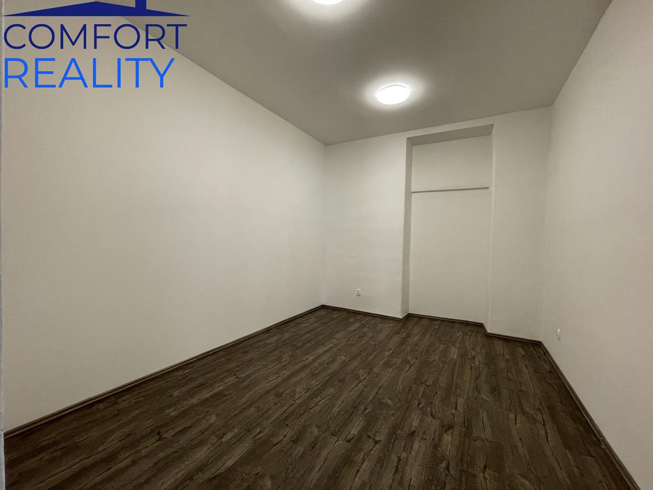 Pronájem obchodních prostor 220 m² – fotografie 5