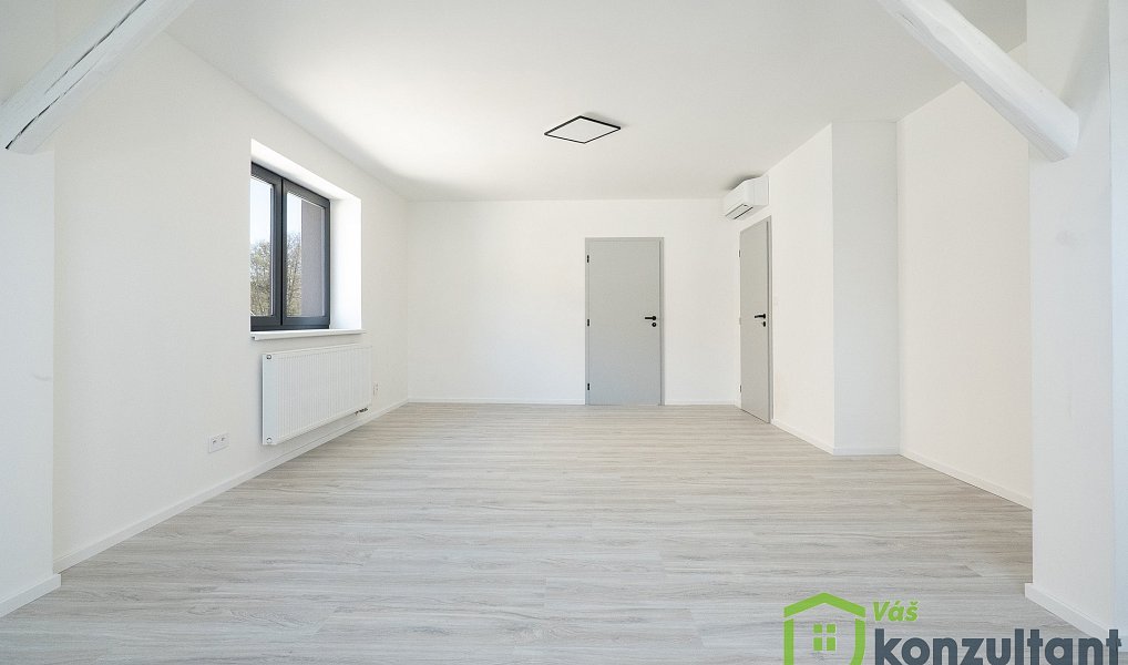 Prodej domu 277 m² s pozemkem 1 014 m², Osek – náhled fotky 18