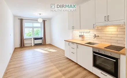 Pronájem bytu 1+kk 24 m², Masarykova, Plzeň - Lobzy