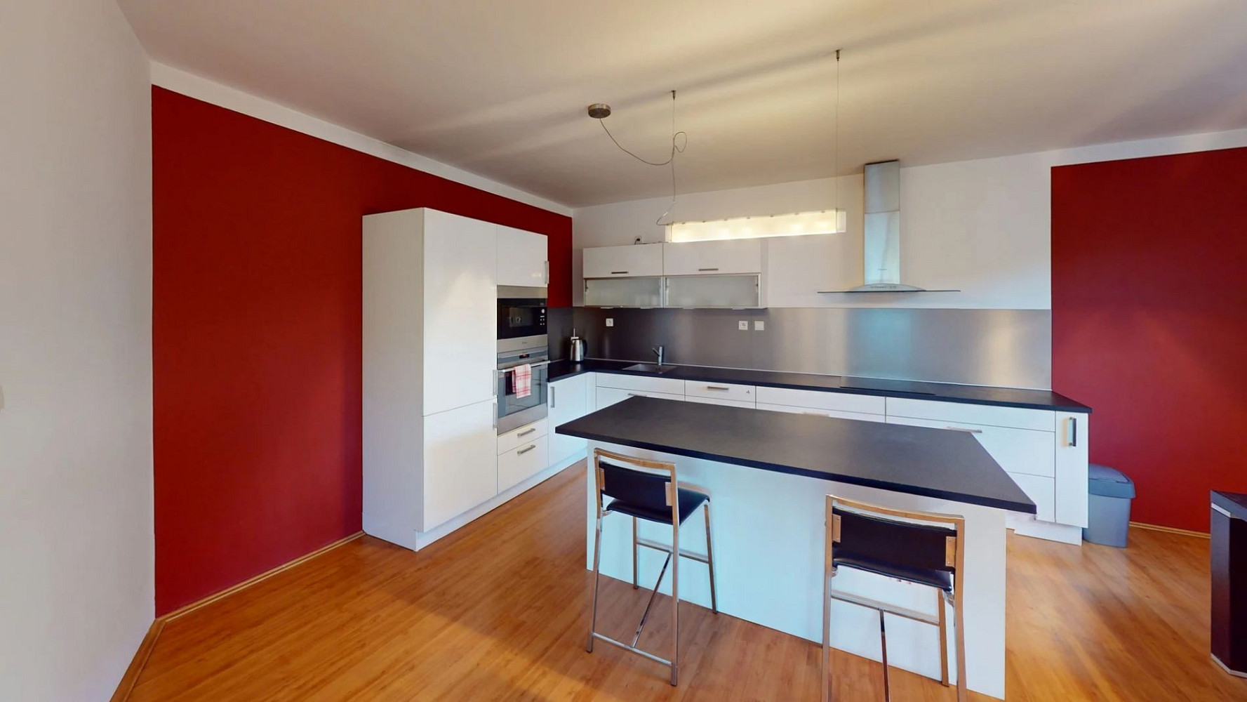Prodej domu 424 m² s pozemkem 1 557 m² — photo 2