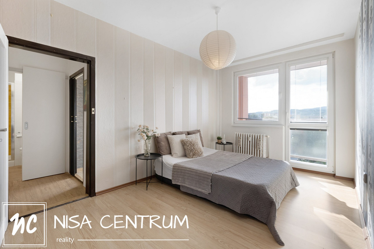 Pronájem bytu 2+kk 42 m² — photo 3