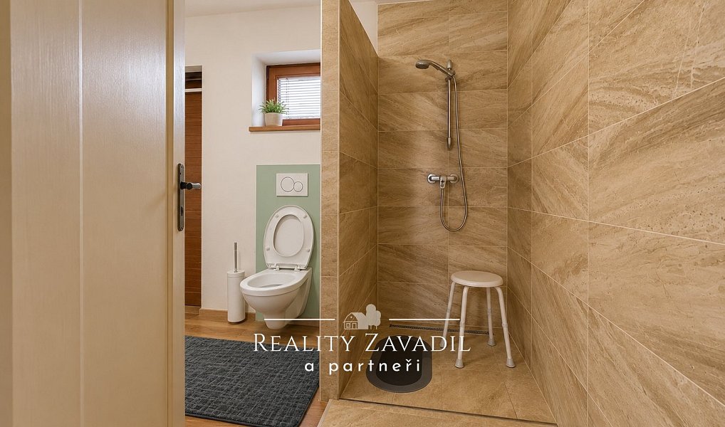 Prodej domu 178 m² s pozemkem 1 924 m², Fryčovice – náhled fotky 9