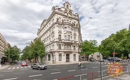 Pronájem kanceláře 255 m², Italská, Praha 2 - Vinohrady