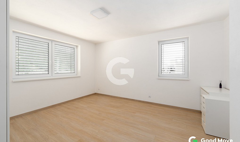 Prodej domu 115 m² s pozemkem 260 m², Zlín – náhled fotky 12
