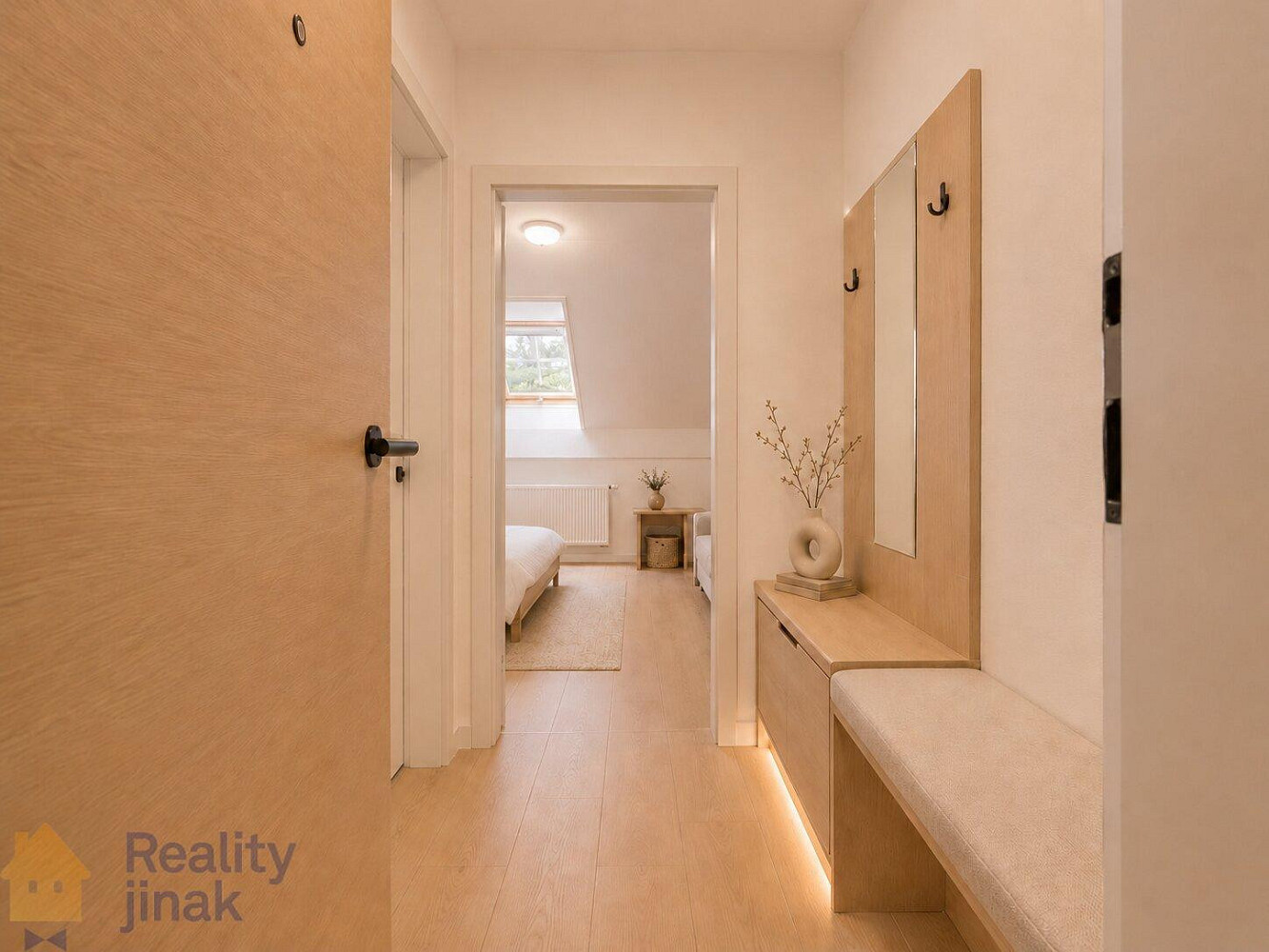 Prodej bytu atypického 22 m² — photo 4
