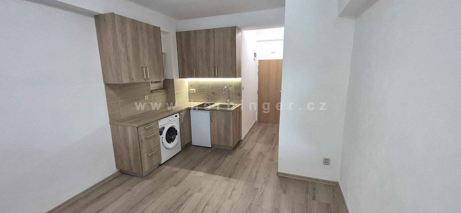 Pronájem bytu 1+kk 18 m²